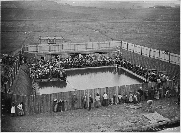 1904 - pierwszy basen na terenie dawnych Prus Wschodnich
