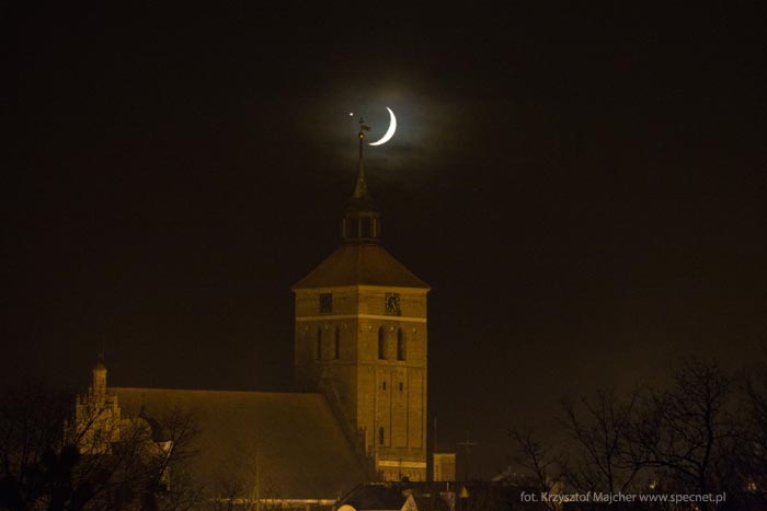 Wenus zbliża się to tarczy Księżyca - zjawisko astronomiczne roku 2008