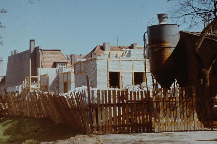 ul. Ks.Witolda - budowa kamienicy 4-7  , rok 1985