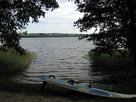 Widryńskie od strony północnej. Są tu względnie dobre warunki do uprawiania windsurfingu. fot.Krzysztof Majcher