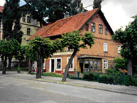1. Dom przy ulicy Kolejowej pod numerem 14. fot.Tadeusz Rawa