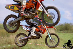 Motocross, sierpień 2006 - Ziemski i Szymański fot.Małgorzata Kępińska