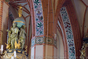 Gotyckie sklepienie gwiaździste głównej hali kościoła fot.Krzysztof Majcher