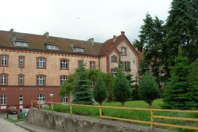 Foto. 4. Dawny szpital, obecnie hospicjum
 fot.Tadeusz Rawa