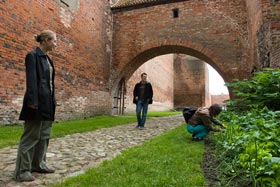 prawdziwy podróżnik sprawdza również lokalną roślinność fot.Krzysztof Majcher