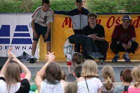 II Festyn Niezapominajki - akrobacje break dance 7 - letniej Natalki Szewczyk
 fot.Krzysztof Majcher