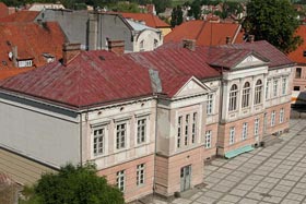 budynek dawnego Kollegium Jezuickie ..., fot.  Marek Płócienniczak