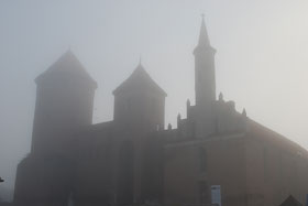 zamek we mgle, fot.  Marek Płócienniczak