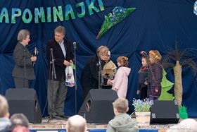 Wręczanie nagród zwycięzcom konkursów
 fot.Krzysztof Majcher