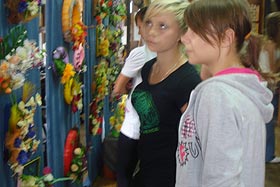 WYSTAWA_FLORYSTYCZNA_MIEJSKIEJ_BIBLIOTECE_PUBLICZNEJ_RESZLU