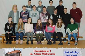 IIB GIM - wychowawca - p. Małgorzata Gajo
 fot. MAWI FOTOGRAFIA SZKOLNA