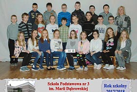 IVB - wychowawca - p. Jolanta Wasiluk
 fot. MAWI FOTOGRAFIA SZKOLNA