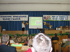 działania to nie wszytko, trzeba jeszcze sie zaprezentować na forum publicznosci