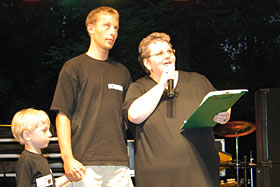 Dni Reszla 2006 - Beata z osobistą ochroną