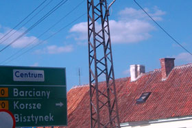 W tym roku bociany ponownie zasiedliły gniazdo na słupie elektrycznym przy ulicy Słowiańskiej.