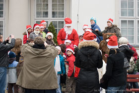 Mikołajkowy Happening - tłumy "paparazzi"