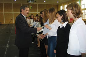 25 czerwca 2004 r.
