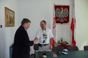 Ryszard Tunkiewicz u burmistrza Reszla Zdzisława Szypulskiego