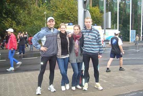Grzesiek Rutkowski i Leszek Gwardęcki na 10 Poznań Maraton 2009