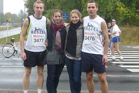 Grzesiek Rutkowski i Leszek Gwardęcki na 10 Poznań Maraton 2009