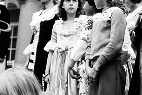 Reszenalia 1981 - kim sa te mlode dworki?