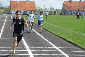 Mistrzostwa powiatu w LA szkół gimnazjalnych