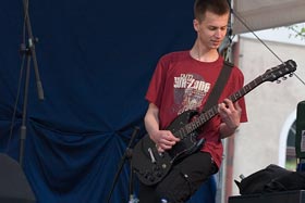ACRE, gitara elektryczna – Karol Kasinowicz