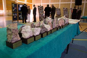 Statuetki własnoręcznie przygotowane przez Organizatorów dla sponsorów reszelskiego lapidarium.