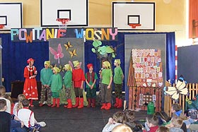 Inscenizacja klas IV – VI „Oczekiwanie na wiosnę